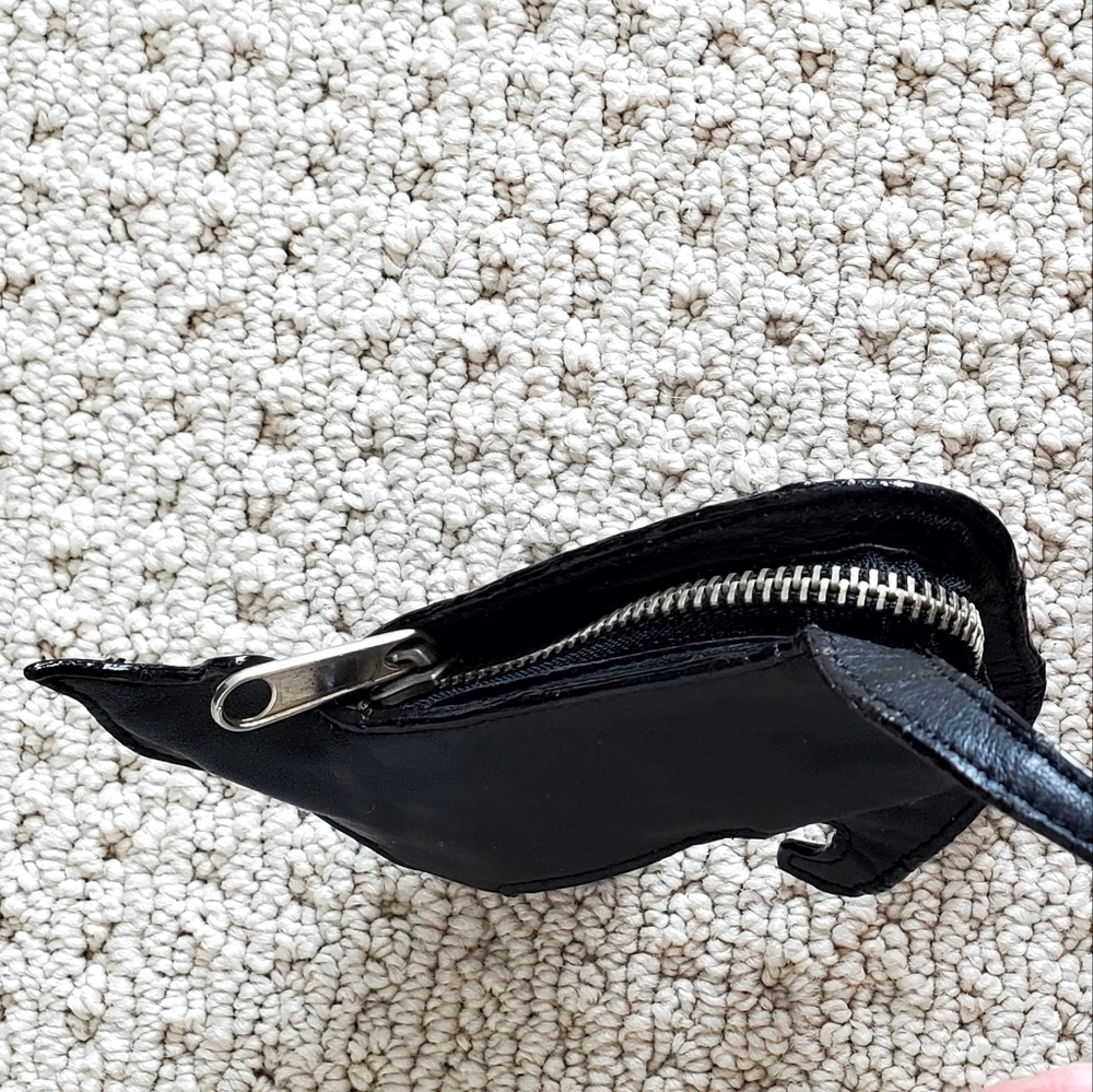 Wilson's Leather Black Leather Cat Figural Shaped Zip Pouch, 8.5", EUC - Picture 10 of 15